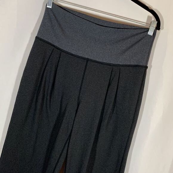 Lululemon Heather Grey Stir It Up Skinny Pants/Joggers - Picture 3 of 8